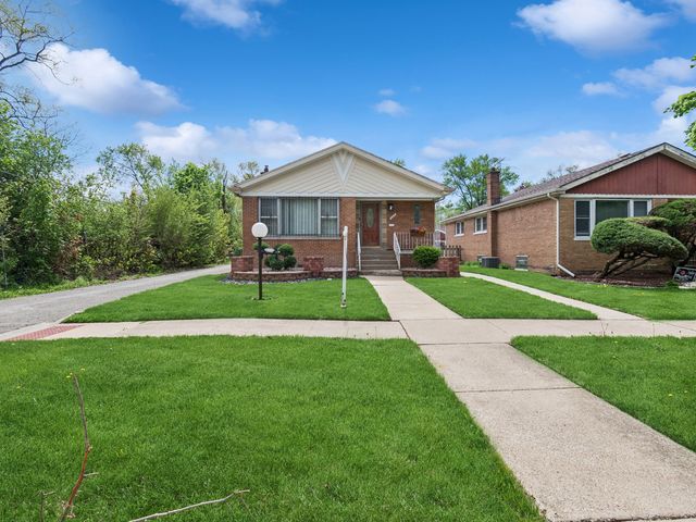 256 CALUMET Boulevard, Harvey, IL 60426