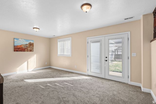 759 W 1580 N, Clinton, UT 84015