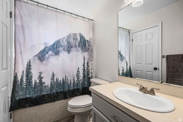 759 W 1580 N, Clinton, UT 84015