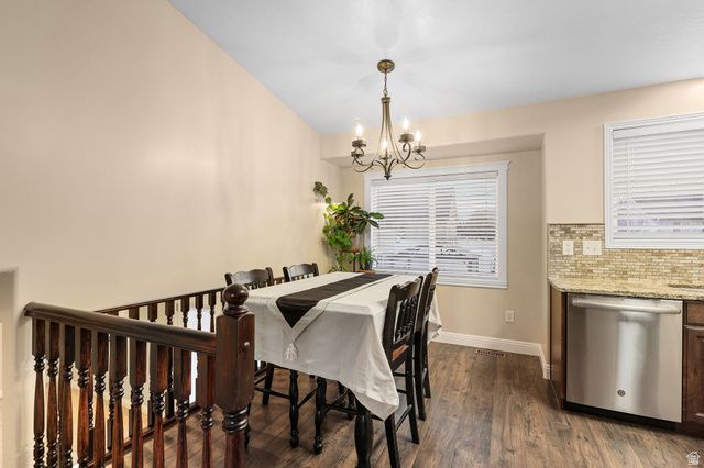 759 W 1580 N, Clinton, UT 84015