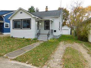 925 Dayton Avenue, Kalamazoo, MI 49048