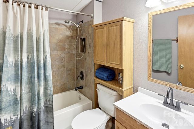 241 Ridgecrest Drive, Lake Lure, NC 28746
