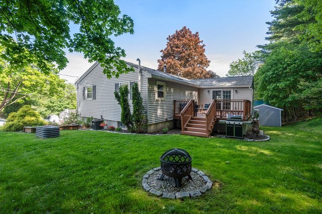 21 Michigan Drive, Hudson, MA 01749