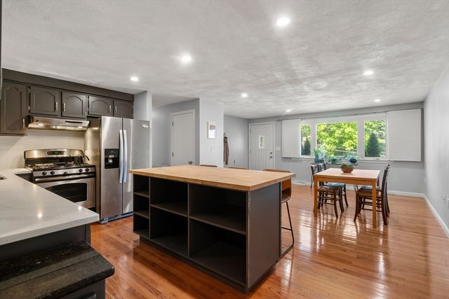 21 Michigan Drive, Hudson, MA 01749