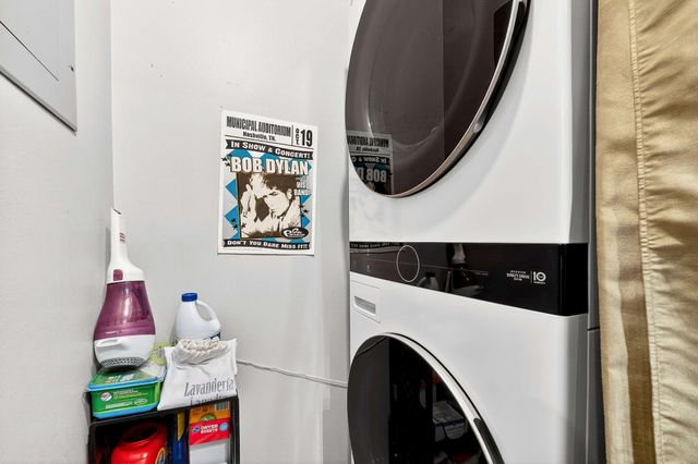 700 Church St Apt 1108, Nashville, TN 37203