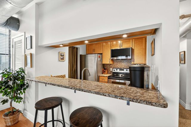 700 Church St Apt 1108, Nashville, TN 37203