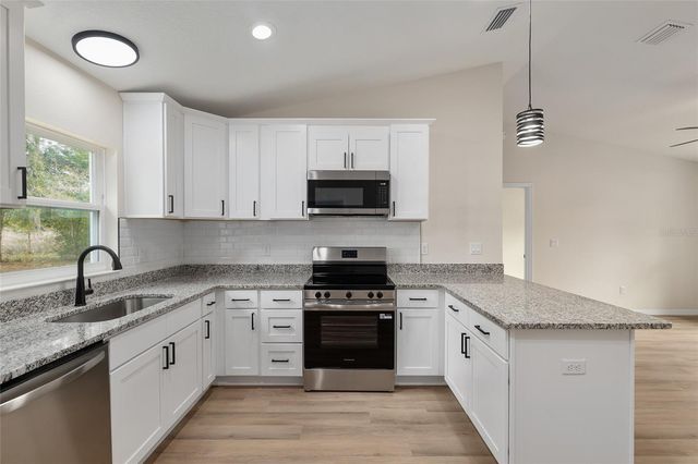 13885 SW 101ST STREET, Dunnellon, FL 34432