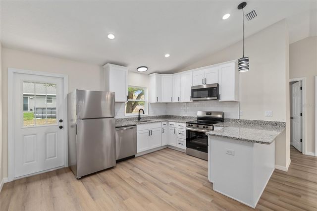 13885 SW 101ST STREET, Dunnellon, FL 34432