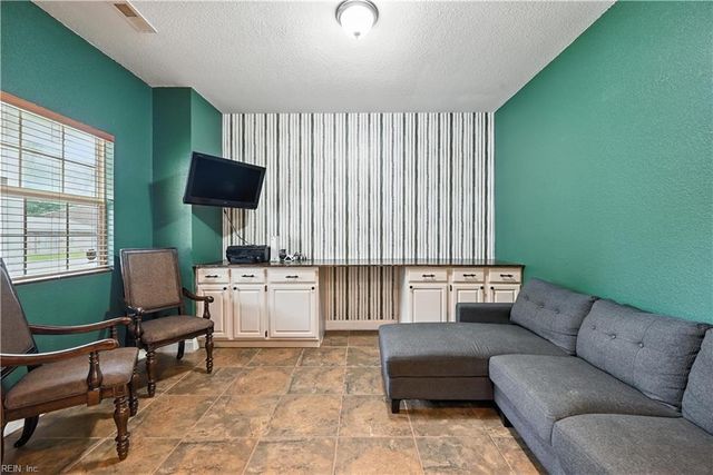 2714 Oklahoma AVE, Norfolk, VA 23513