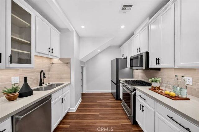382 Idaho, Pasadena, CA 91103