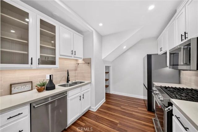 382 Idaho, Pasadena, CA 91103