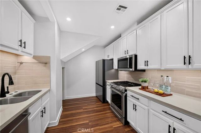 382 Idaho, Pasadena, CA 91103