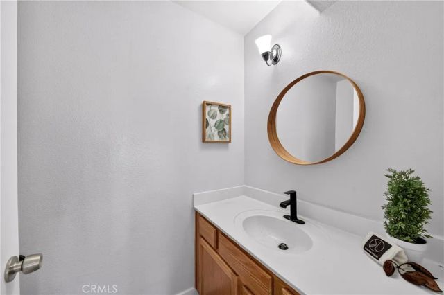 382 Idaho, Pasadena, CA 91103