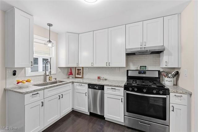 1551 Orchard Grove Avenue, Lakewood, OH 44107