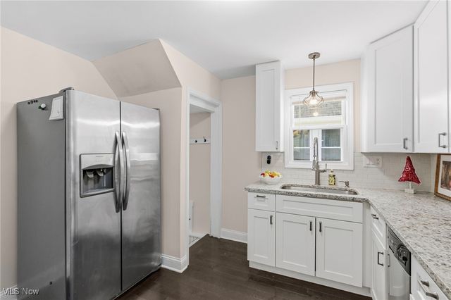 1551 Orchard Grove Avenue, Lakewood, OH 44107