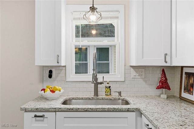 1551 Orchard Grove Avenue, Lakewood, OH 44107