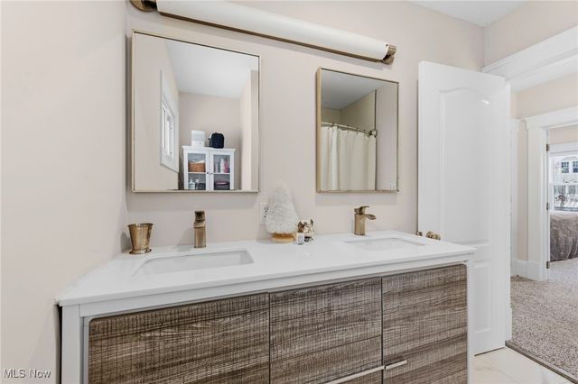 1551 Orchard Grove Avenue, Lakewood, OH 44107