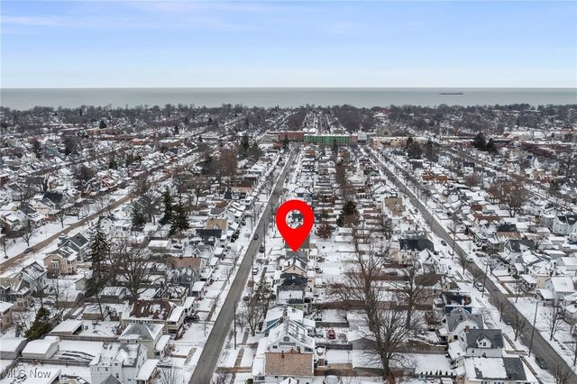 1551 Orchard Grove Avenue, Lakewood, OH 44107