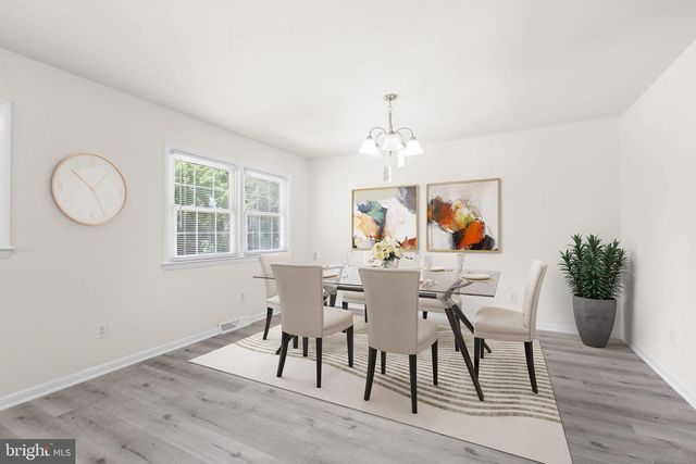 333 SANTA MARIA AVE, Colonial Beach, VA 22443
