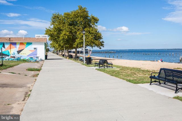 333 SANTA MARIA AVE, Colonial Beach, VA 22443