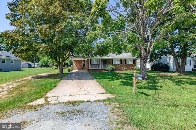 333 SANTA MARIA AVE, Colonial Beach, VA 22443
