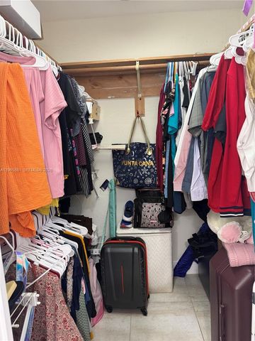 3521 SW 99th Ct, Miami, FL 33165