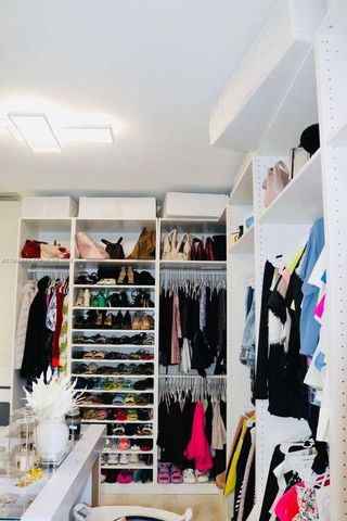 3521 SW 99th Ct, Miami, FL 33165