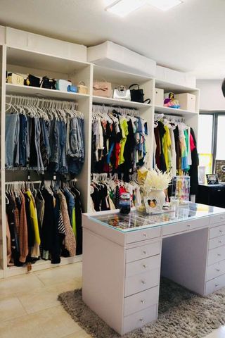 3521 SW 99th Ct, Miami, FL 33165