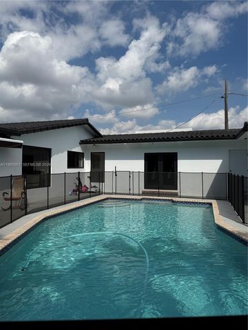 3521 SW 99th Ct, Miami, FL 33165