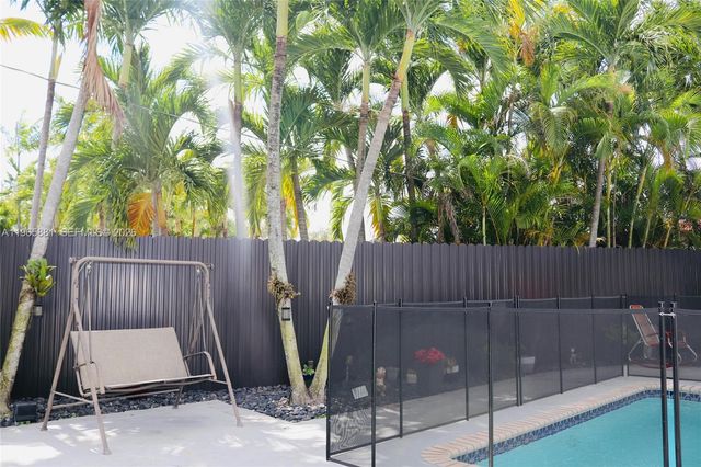 3521 SW 99th Ct, Miami, FL 33165