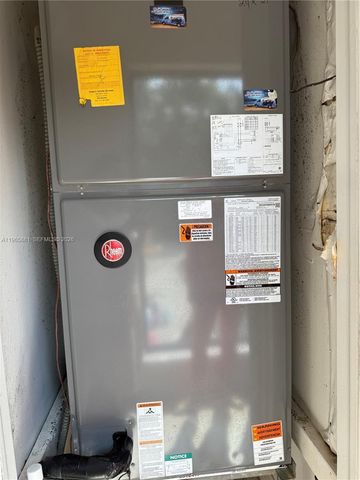 3521 SW 99th Ct, Miami, FL 33165