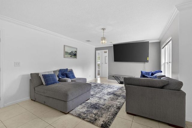 16931 N 78th Rd Road N, Loxahatchee, FL 33470
