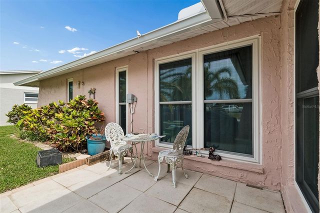 9252 GLEN MOOR LANE, Port Richey, FL 34668