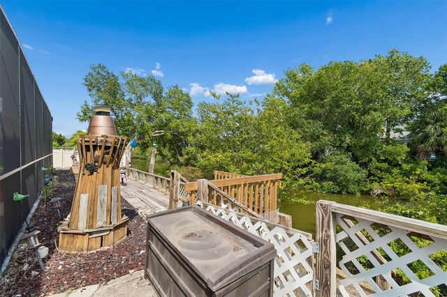 9252 GLEN MOOR LANE, Port Richey, FL 34668