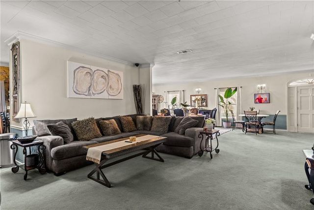 1116 SOUTHAMPTON. Drive, Alexandria, LA 71303