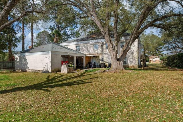 1116 SOUTHAMPTON. Drive, Alexandria, LA 71303