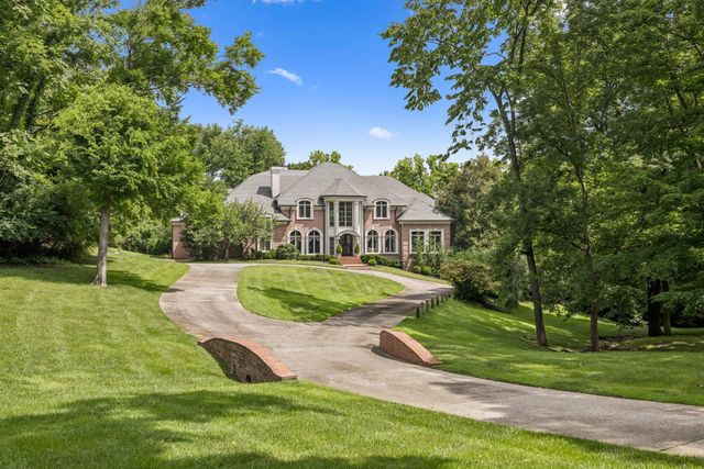 926 Overton Lea Rd, Nashville, TN 37220