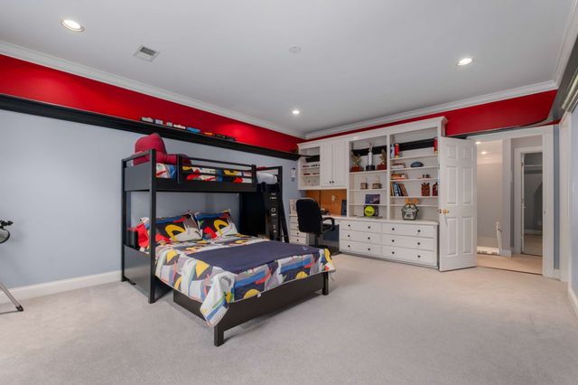 926 Overton Lea Rd, Nashville, TN 37220