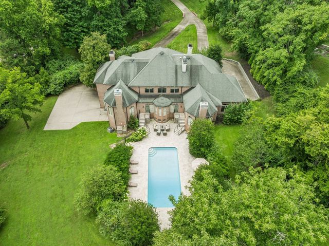 926 Overton Lea Rd, Nashville, TN 37220