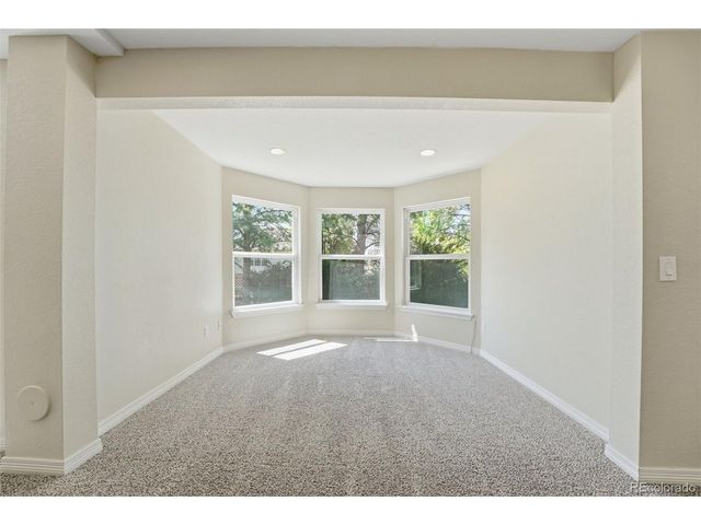 822 Shadowstone Dr, Highlands Ranch, CO 80129