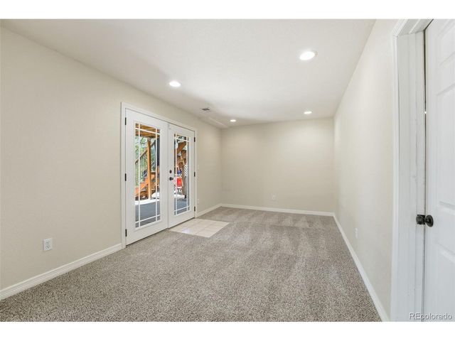 822 Shadowstone Dr, Highlands Ranch, CO 80129