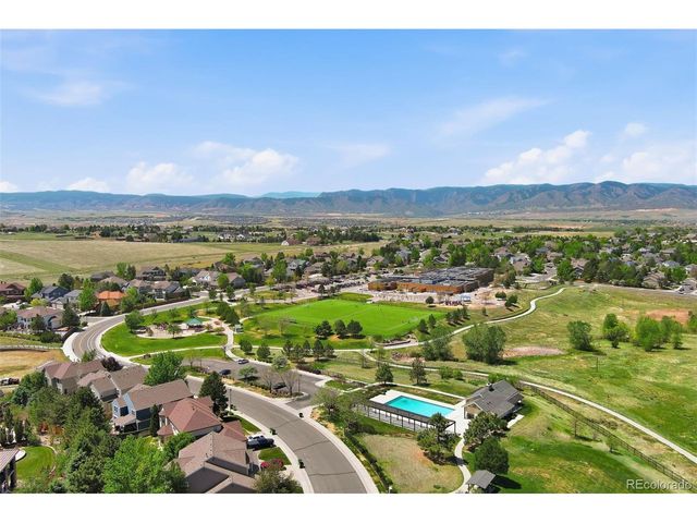 822 Shadowstone Dr, Highlands Ranch, CO 80129