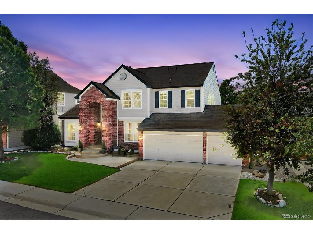 822 Shadowstone Dr, Highlands Ranch, CO 80129