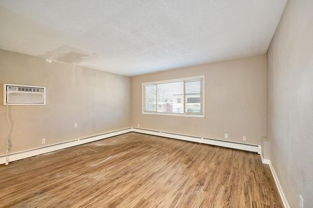 3018 Aldrich Avenue S 25, Minneapolis, MN 55408