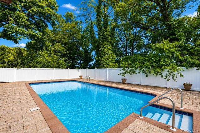37 Windham Drive, South Huntington, NY 11746