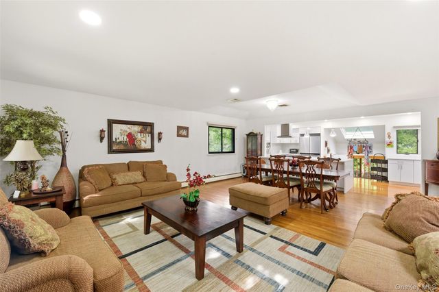 37 Windham Drive, South Huntington, NY 11746