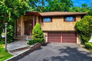 37 Windham Drive, South Huntington, NY 11746