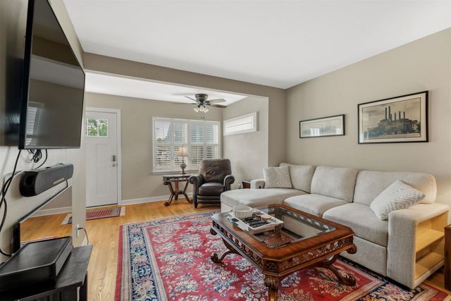 628 Notre Dame Street, Grosse Pointe, MI 48230