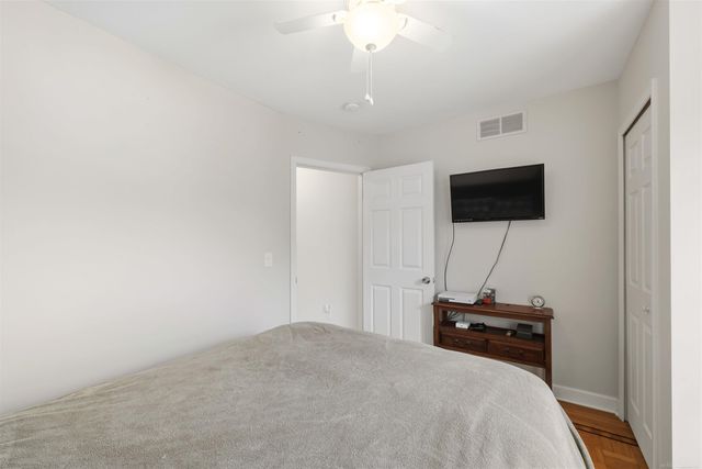 628 Notre Dame Street, Grosse Pointe, MI 48230