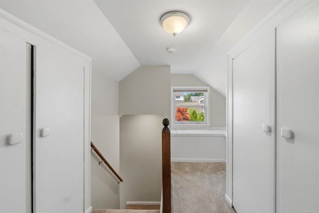 628 Notre Dame Street, Grosse Pointe, MI 48230